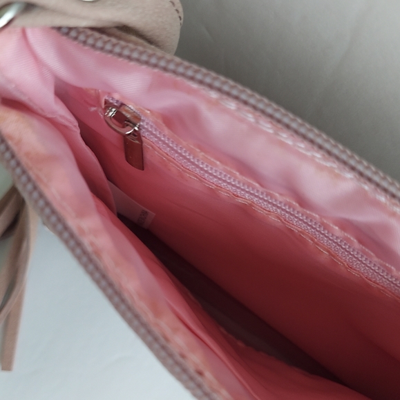 OMG!Accessories Cross-body Purse NWT - Picture 6 of 9